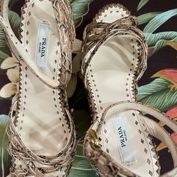Prada Woven wicker platform wedge with python straps size 37 nwot - Picture 6 of 14